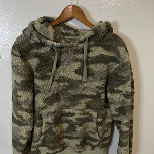 Camo green Sherpa